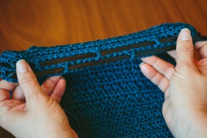 releasable cinch hat+cowl-01