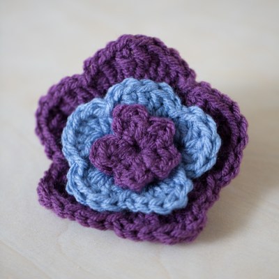 Pattern for smaller two flowers.