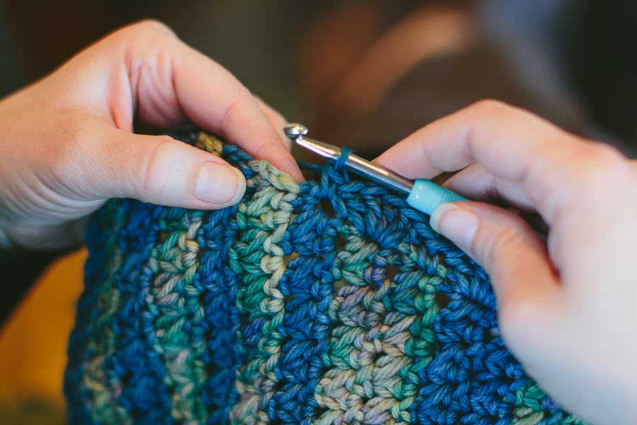 Blue prayer shawl trim-03