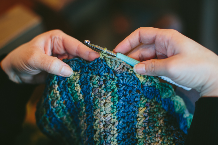 Green prayer shawl trim-06