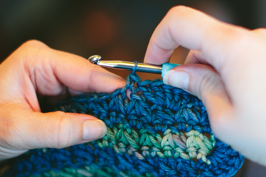 Prayer shawl trim corner and row-13