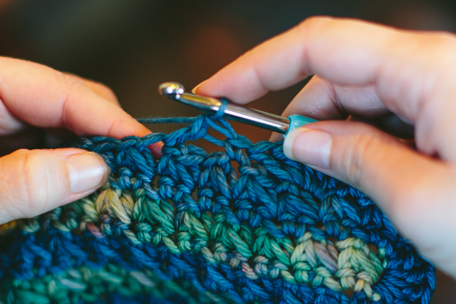 Prayer shawl trim corner and row-14