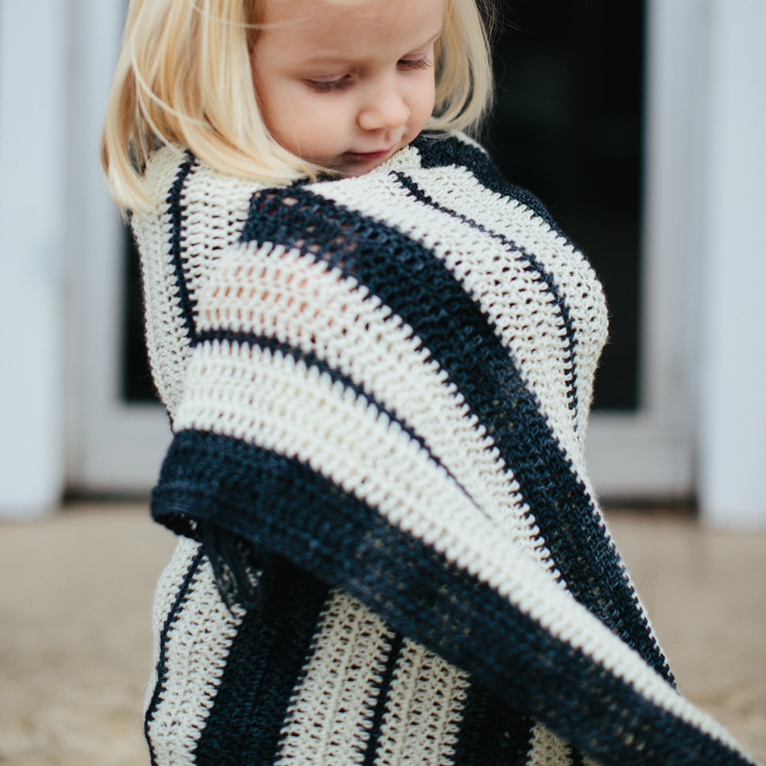 IvaStripedBlanket-03-IG